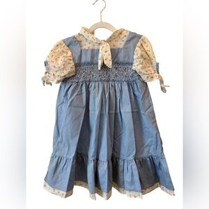 Vintage Girl's Polly Flinders Hand Smocked Blue and Cream Floral Dress Size 5